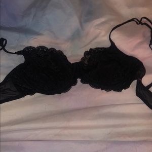 Victoria’s Secret black lace no padding bra 34D